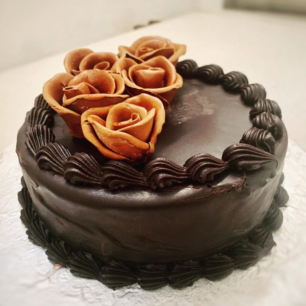 Gluten Free Chocolate Cake with Roses